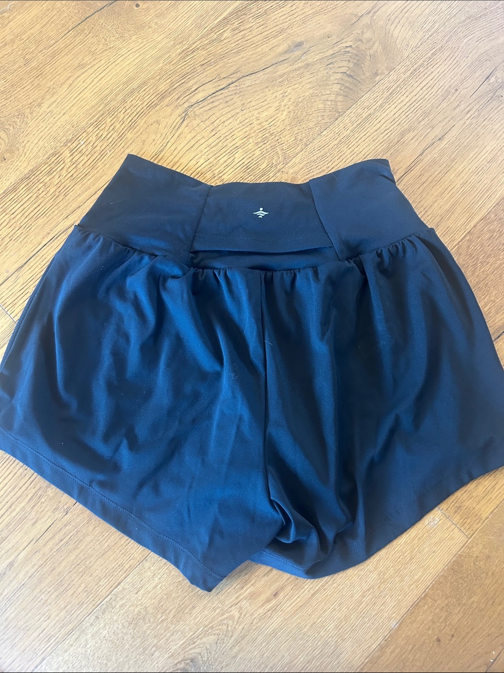 HALARA Black High-Waist Athletic Shorts